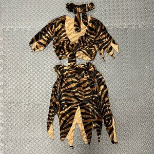 Cave Woman or Jane from Tarzan Halloween Costume, with Headband and Belt, Small